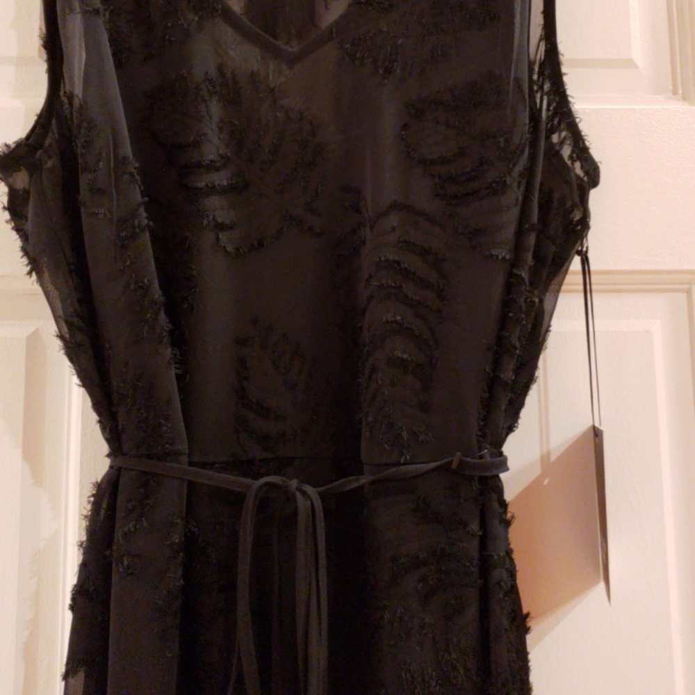 DONATED - Picture 2 of 4
